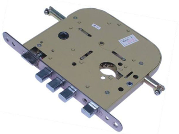 宿遷上門開鎖電話（附近開鎖24小時(shí)上門）