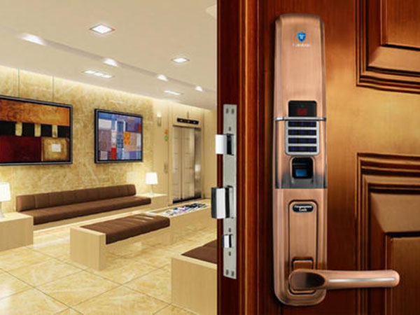 城西區汽車開鎖(配汽車遙控鑰匙)