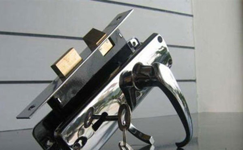 興慶區換鎖(換鎖公司電話)