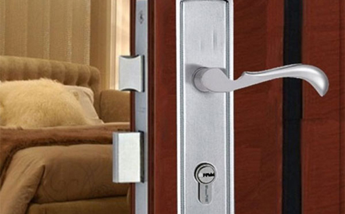 歷城區(qū)汽車開鎖(配汽車遙控鑰匙)